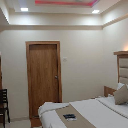 Sun Inn Residency , นาวีมุมไบ ภายนอก รูปภาพ
