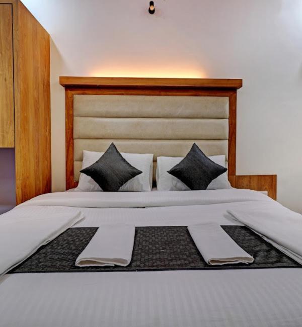 Sun Inn Residency , นาวีมุมไบ ภายนอก รูปภาพ