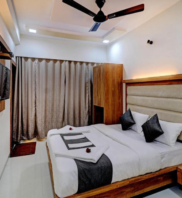 Sun Inn Residency , นาวีมุมไบ ภายนอก รูปภาพ